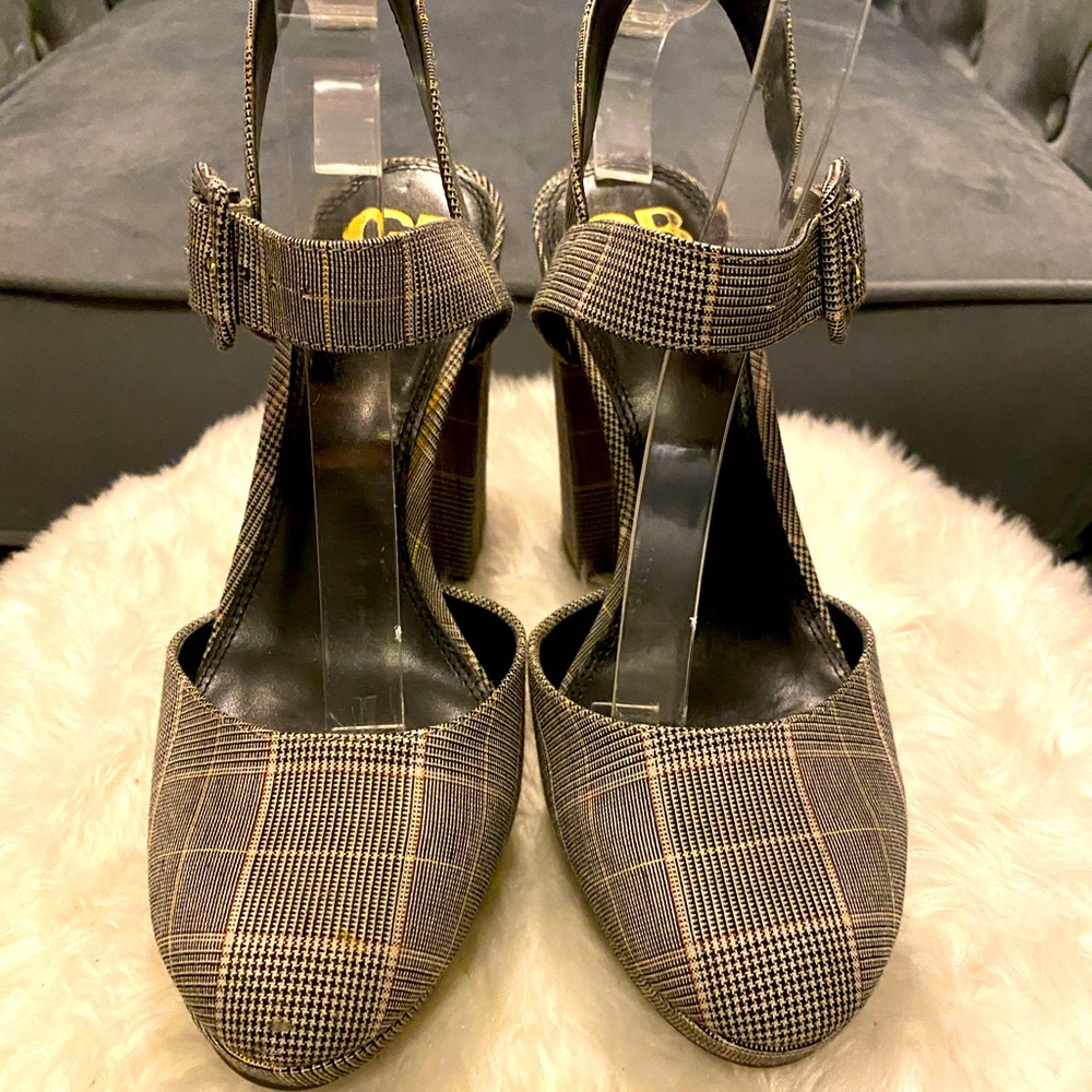 Gianni Bini Platform Mary Janes